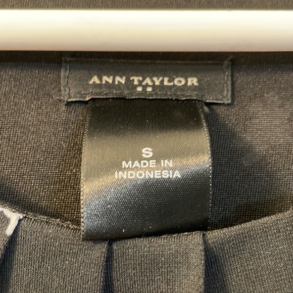 AnnTaylor Small black blue dress - Picture 3 of 3